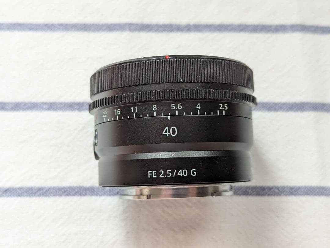 FE 40mm F2.5 G Eマウントレンズ