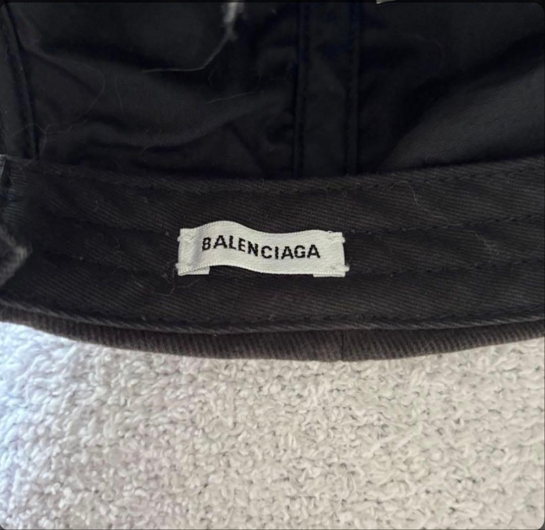 BALENCIAGA バレンシアガ BB MODEキャップ