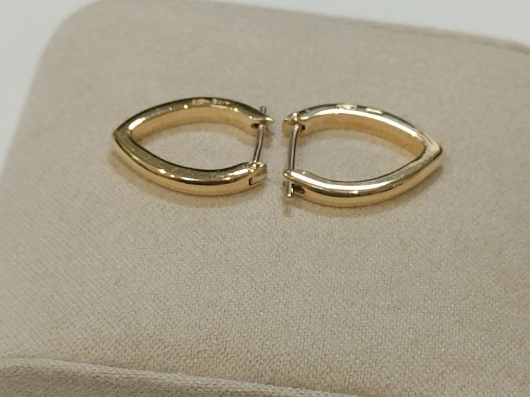 ポメラート　k18YG フープピアス pomellato