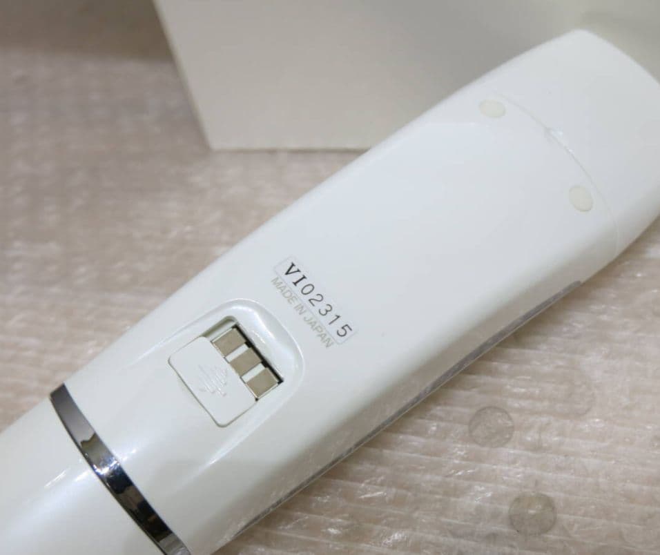 c*n様 美顔器 ドクター ヴィアノード Dr.VI-Anode 360° BE