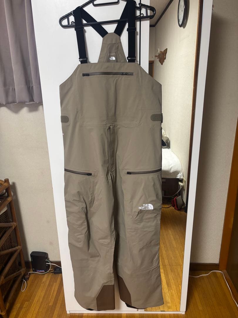 新品未使用品　THE NORTH FACE スノーボードウェア上下セット