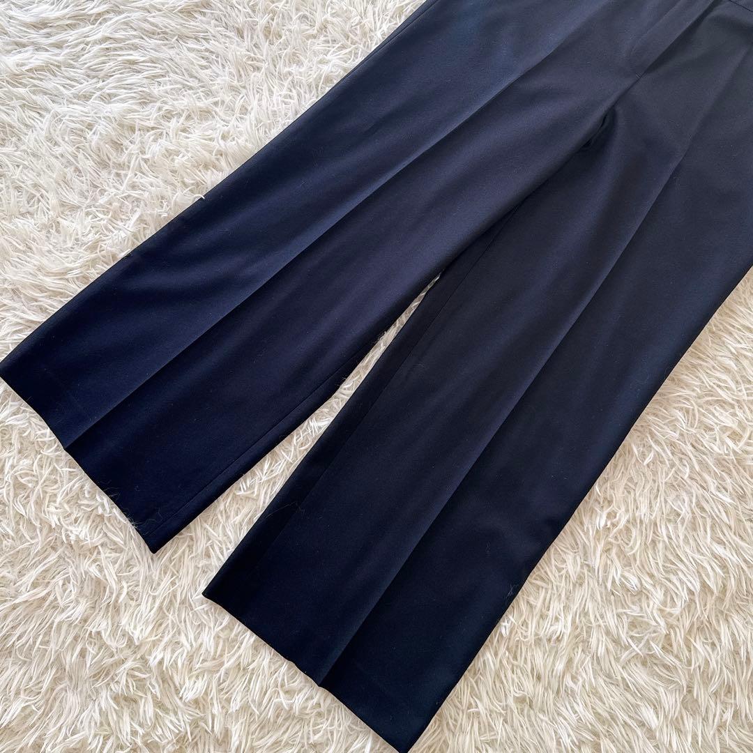 近年 セオリーリュクス✨ノーカラー パンツスーツ セットアップ 濃紺 40 38