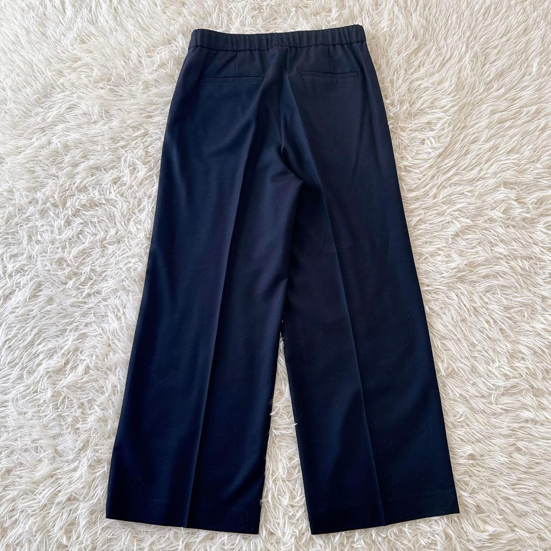 近年 セオリーリュクス✨ノーカラー パンツスーツ セットアップ 濃紺 40 38