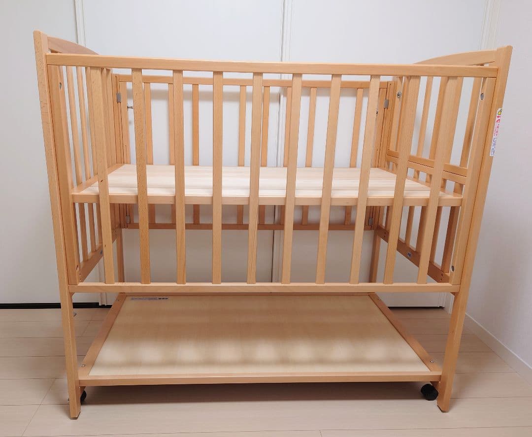 美品除菌済ヤマサキベビーベッド ハイタイプベッドツーオープン床板すのこ標準サイズ