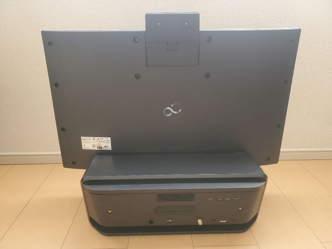 富士通FMV FH90/A3/i7-6700HQ/M.2 512GB/32GB