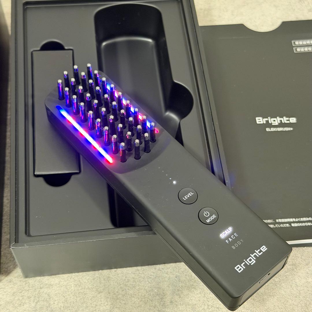 【美品】 ELEKIBRUSH+ Brighte 美顔器 ②