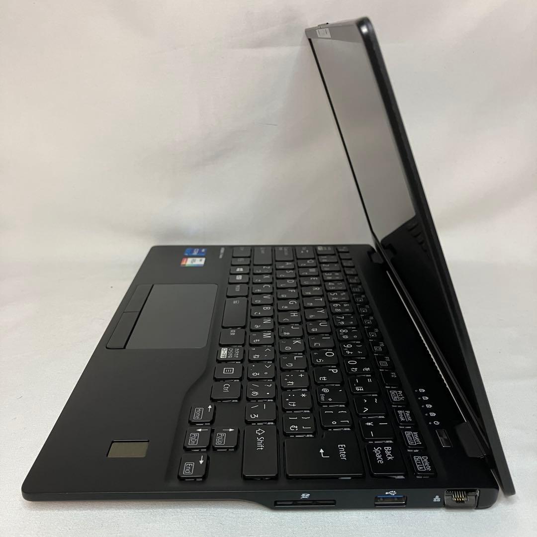 準美品 LIFEBOOK U9311/F 第11世代 i7 16GB フルHD