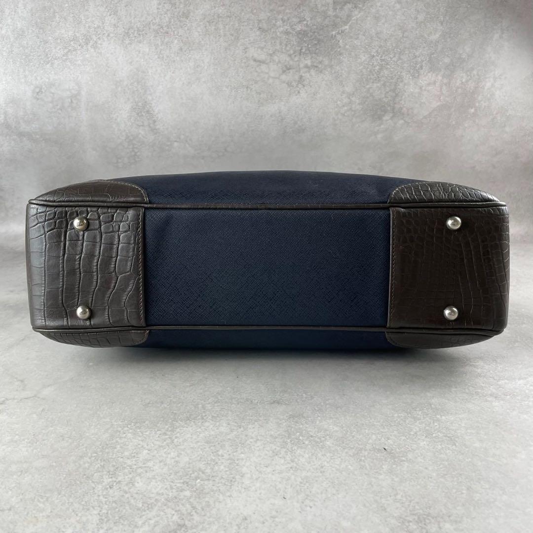 ペッレモルビダ 2WAYトートバッグ キャピターノ クロコ型押し レザー A4