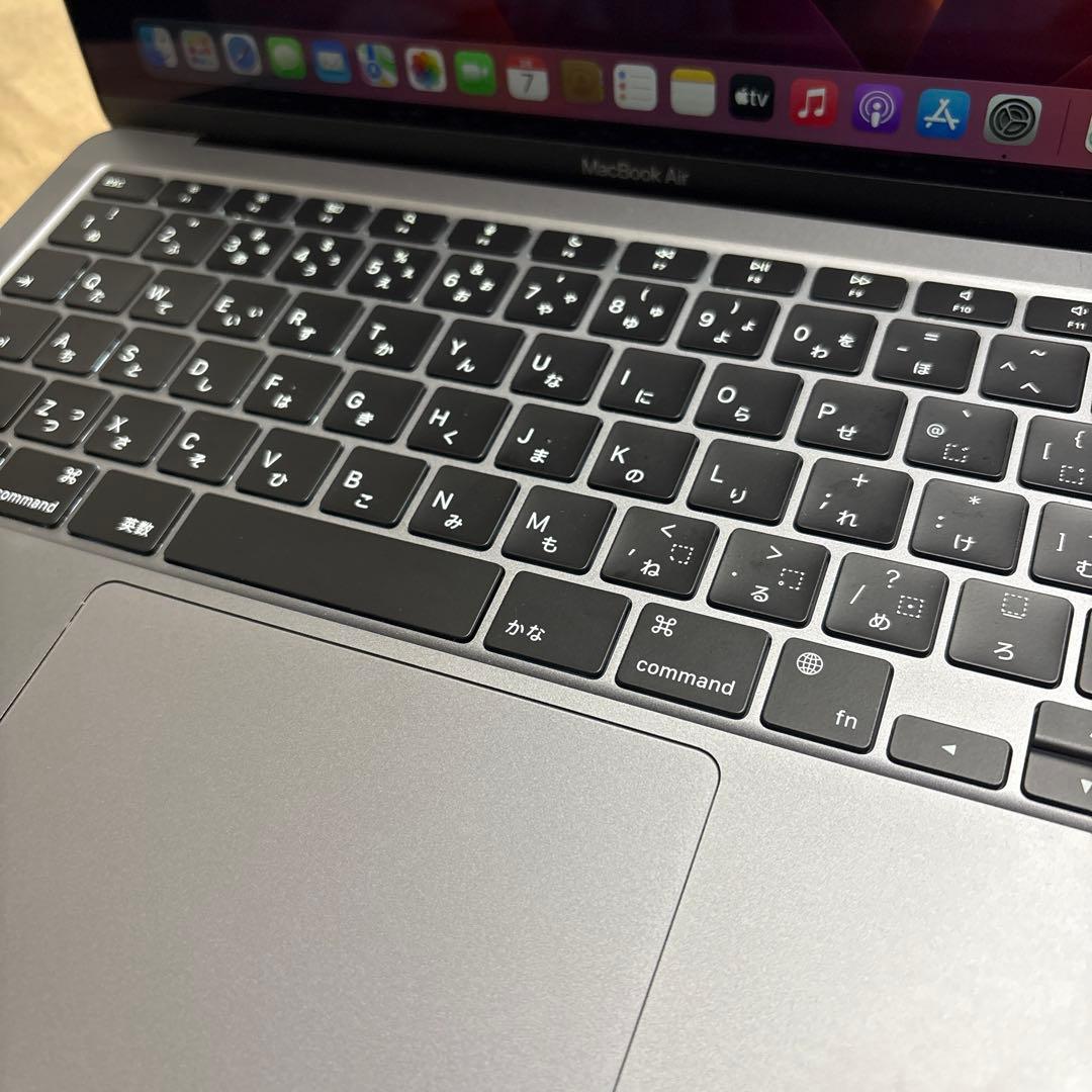 【美品】MacBook Air M1 16GBメモリ / 512GB SSD