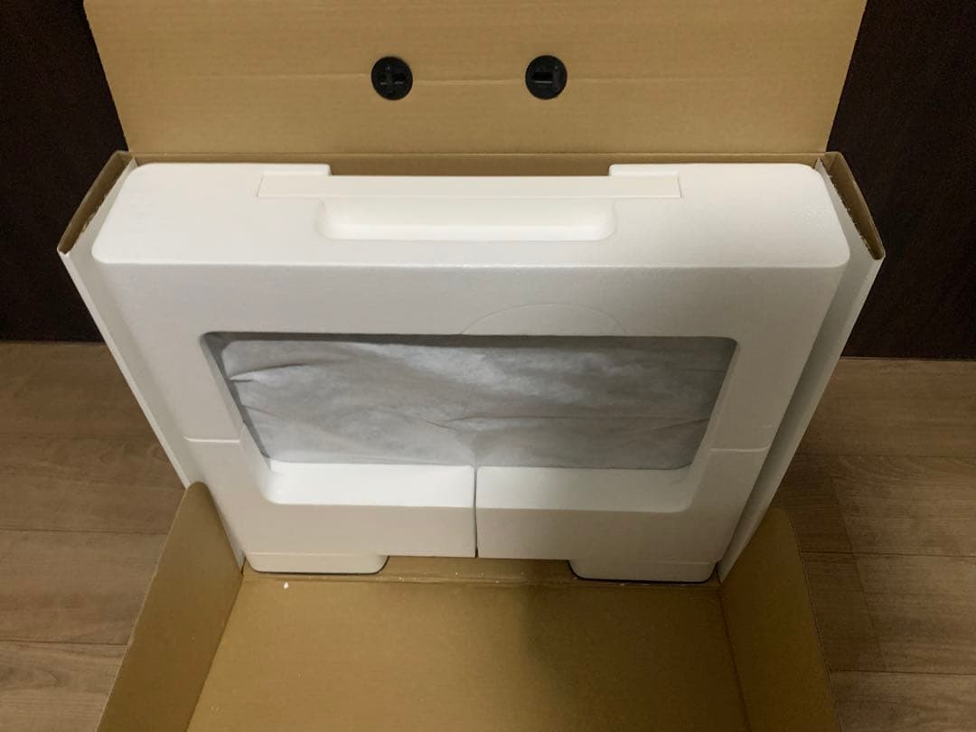 Apple iMac 21.5インチ Intel Core i5