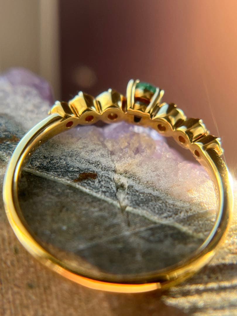 新品K18YGエメラルド0.16ctダイヤモンドリング指輪