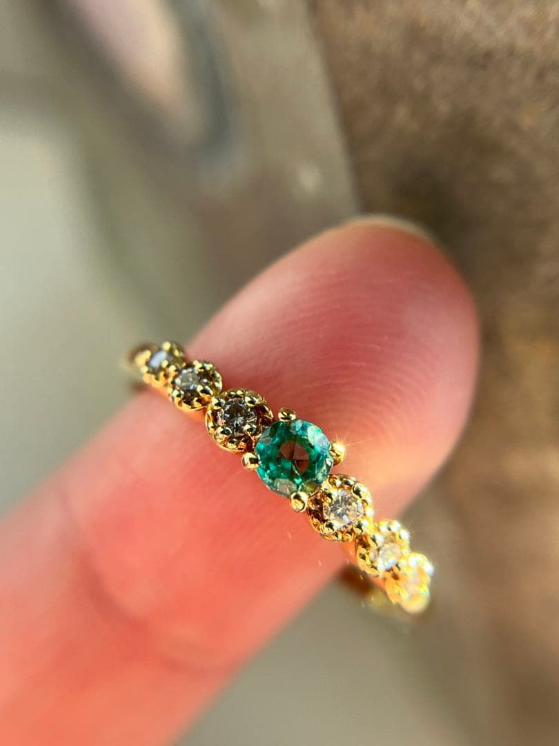 新品K18YGエメラルド0.16ctダイヤモンドリング指輪