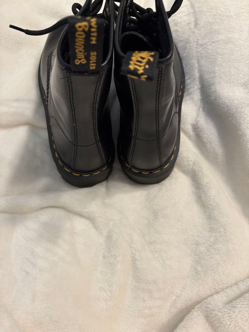 ドクターマーチン Dr.Martens 8ホール 1460 UK5 24cm