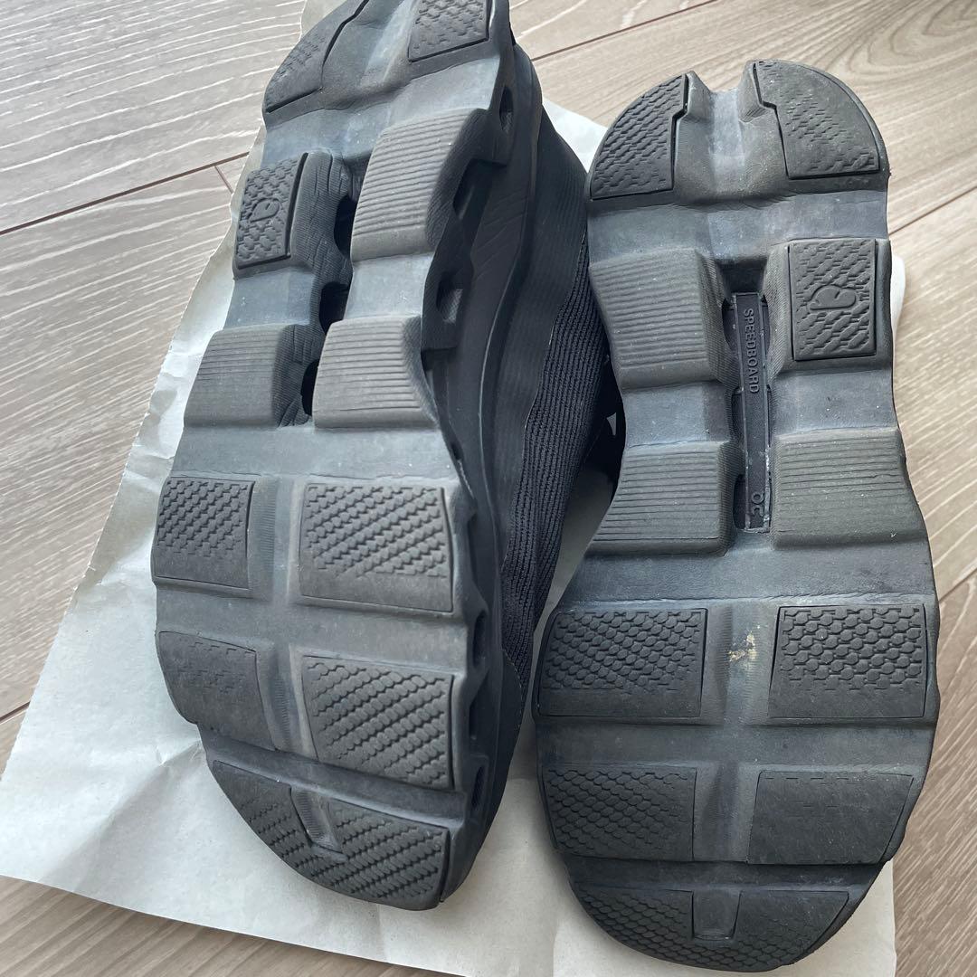 Cloudmonster Void クラウドモンスターヴォイド 28cm