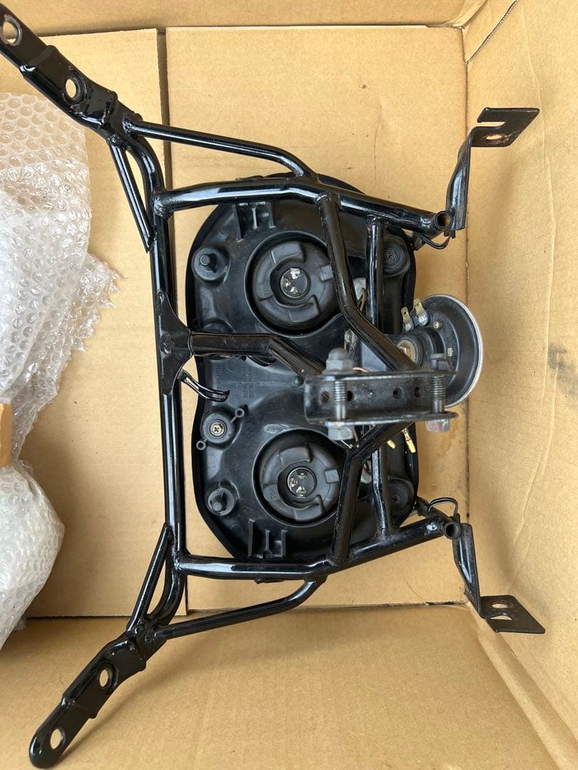 SUZUKI GSX-R1100 GV73A（L？）カウルステー、ライト