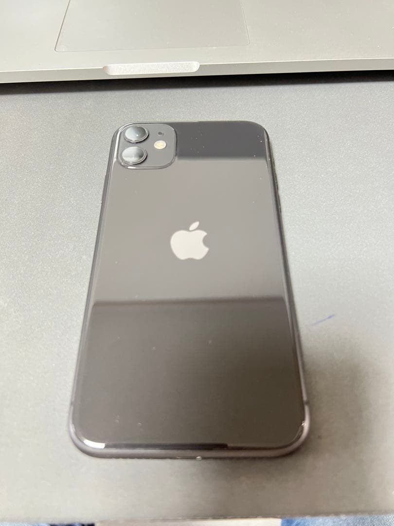 Apple iPhone 11 ブラックケース 128GB