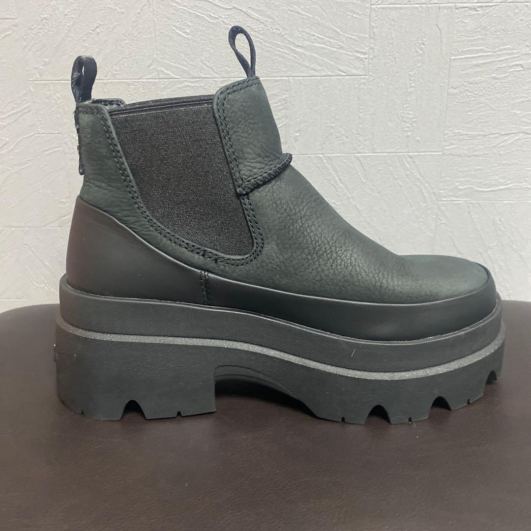 【UGG】Brisbane Chelsea チェルシーブーツ 厚底