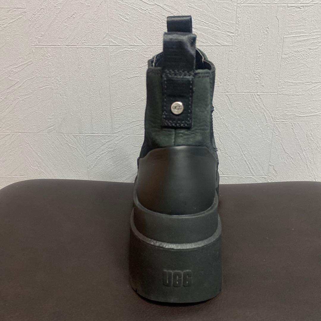 【UGG】Brisbane Chelsea チェルシーブーツ 厚底