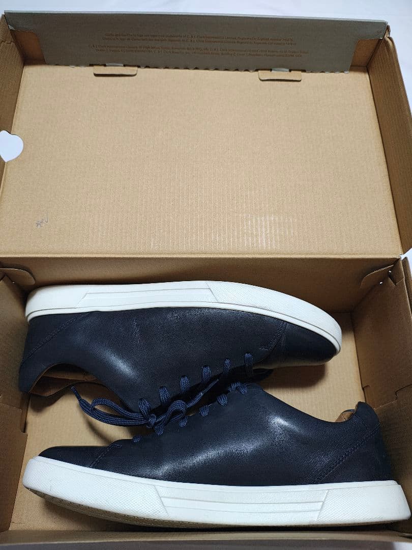 Clarks アンコスタレーススニーカー 本革　Un Costa Lace