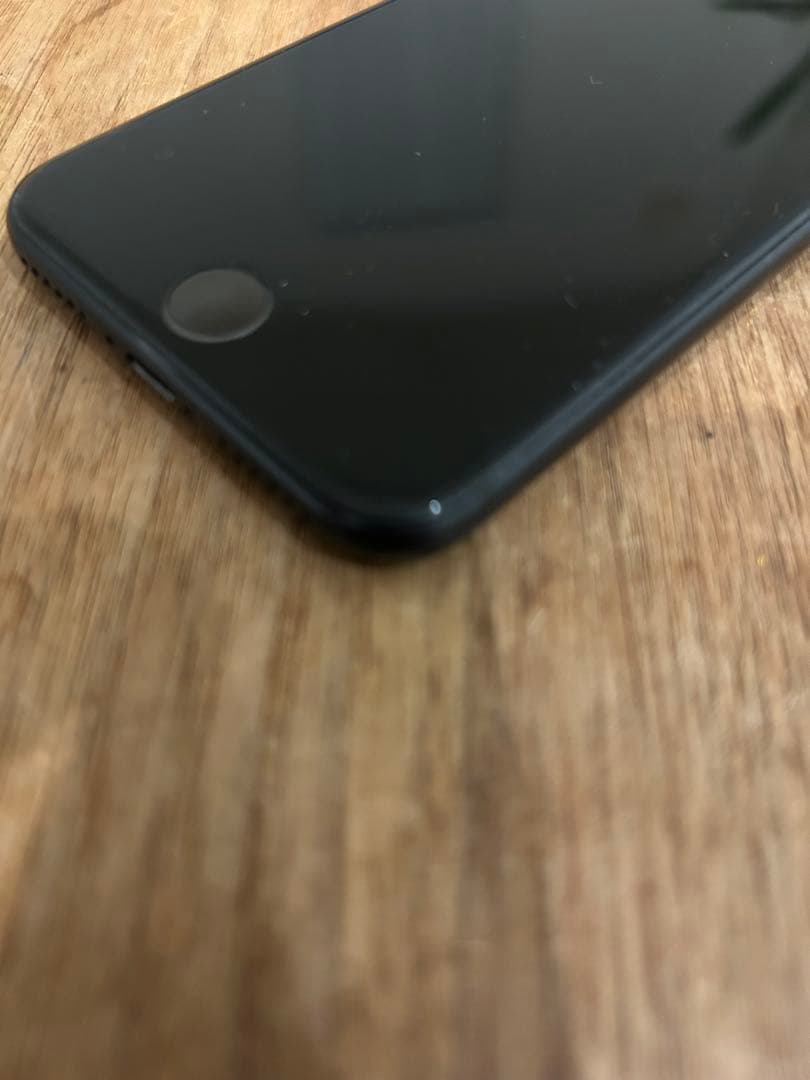 iPhoneSE 第2世代 64GB ブラック