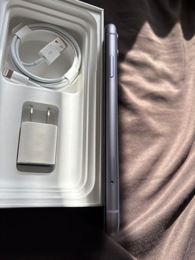 iPhone 11 128GB パープル SIMフリーモデル