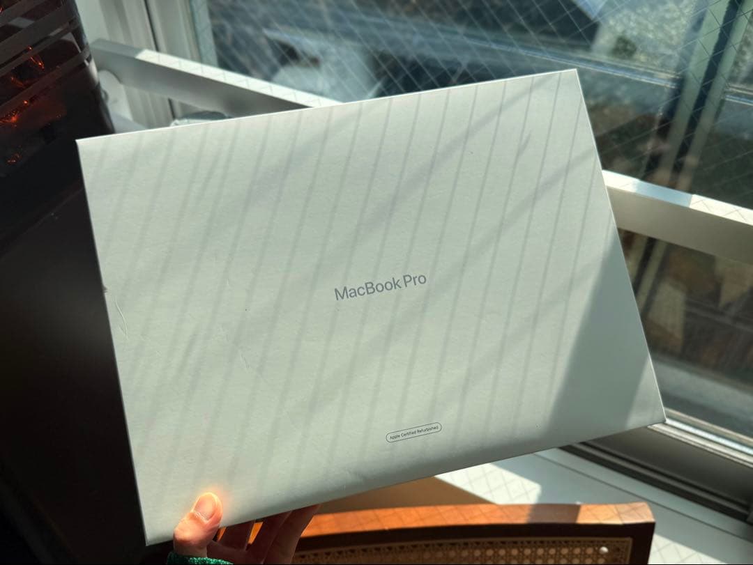 [購入１年未満]M3 Macbook Pro 512/8GB