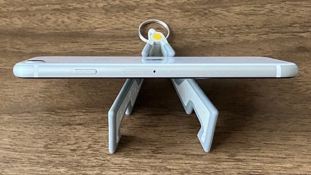 Apple iPhone SE 第二世代 ホワイト 64GB