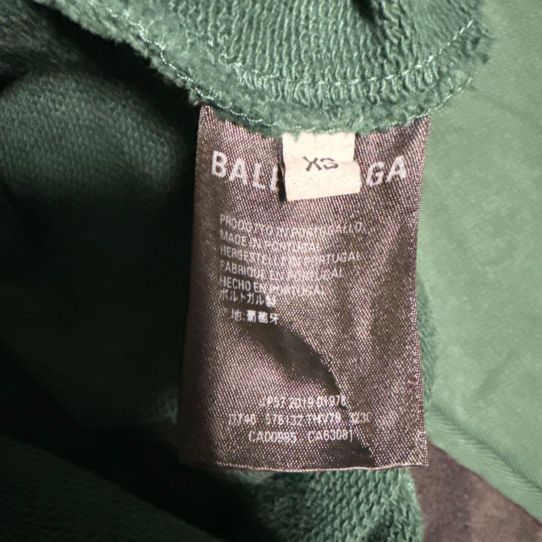 BALENCIAGA グリーン トレーナー値下げしました(*^^*