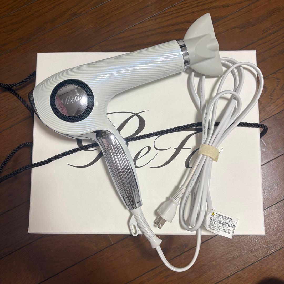 ReFa BEAUTECH DRYER（リファビューテック ドライヤー）ホワイト