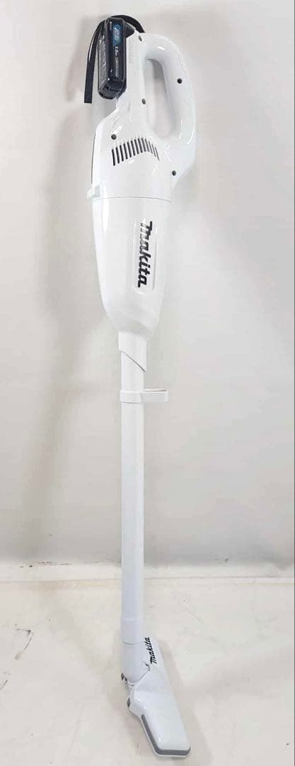 マキタ 充電式クリーナー CL108FD ②