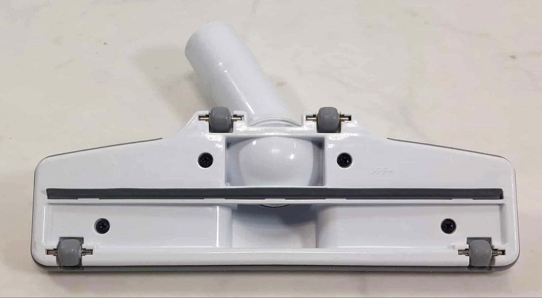 マキタ 充電式クリーナー CL108FD ②