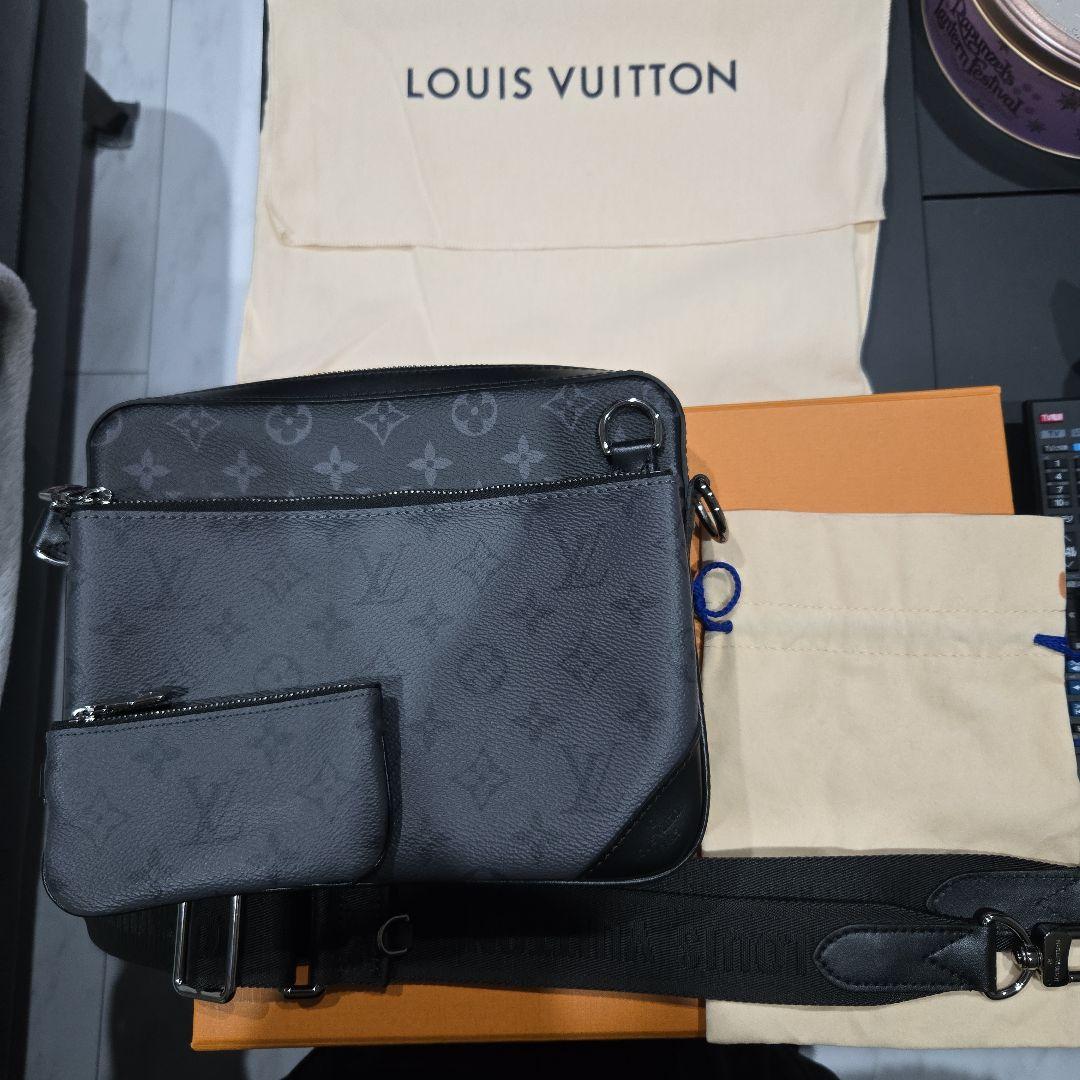 Louis Vuitton モノグラム　エクスリプス　トリオメッセンジャー