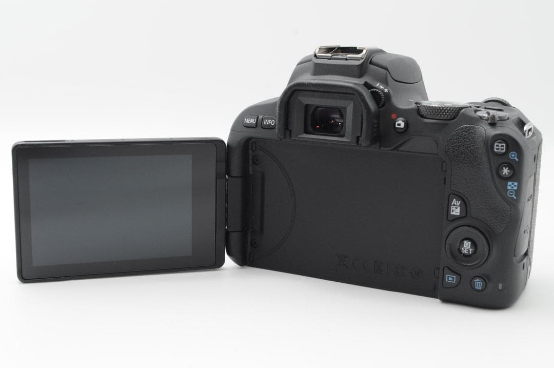 ☆ほぼ新品②☆新生活応援☆ Canon EOS Kiss x9 ダブルレンズ