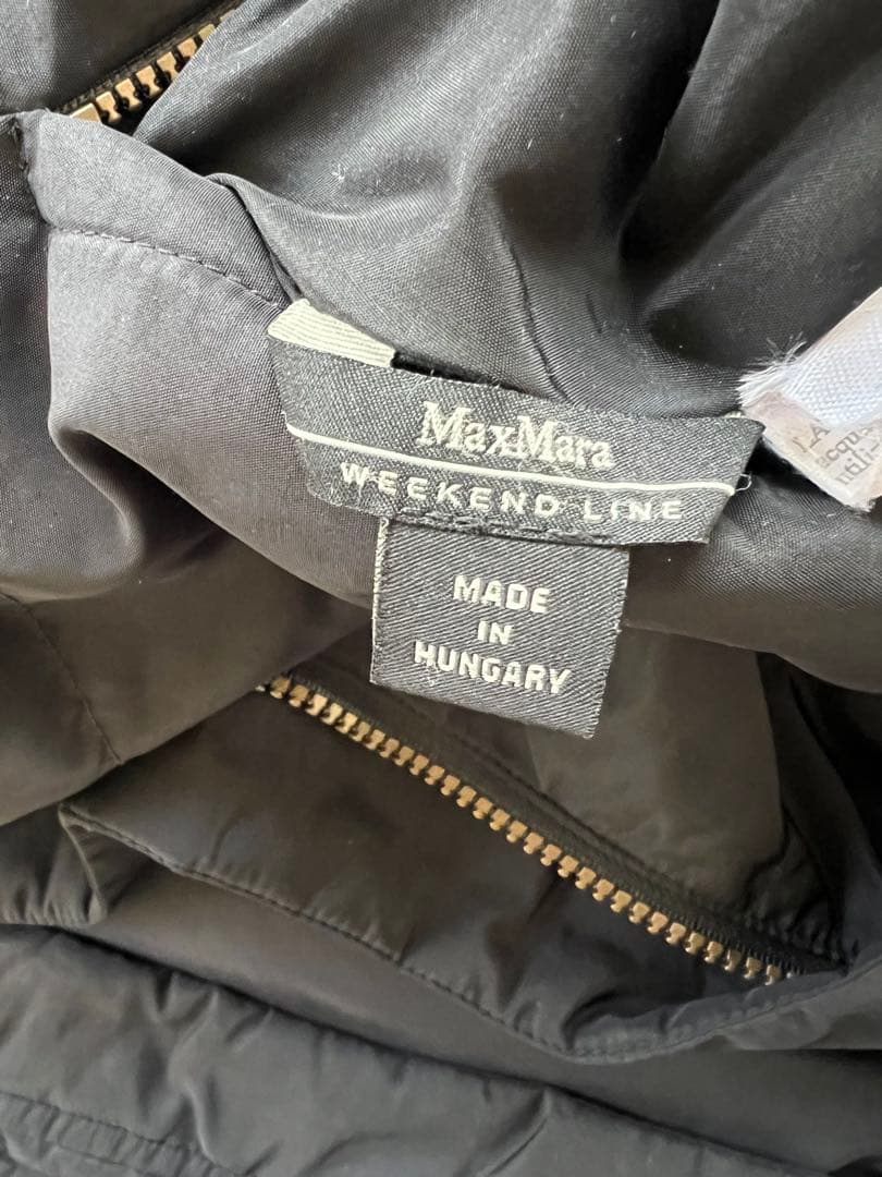 MaxMara WEEKEND LINE ダウンジャケット ブラック