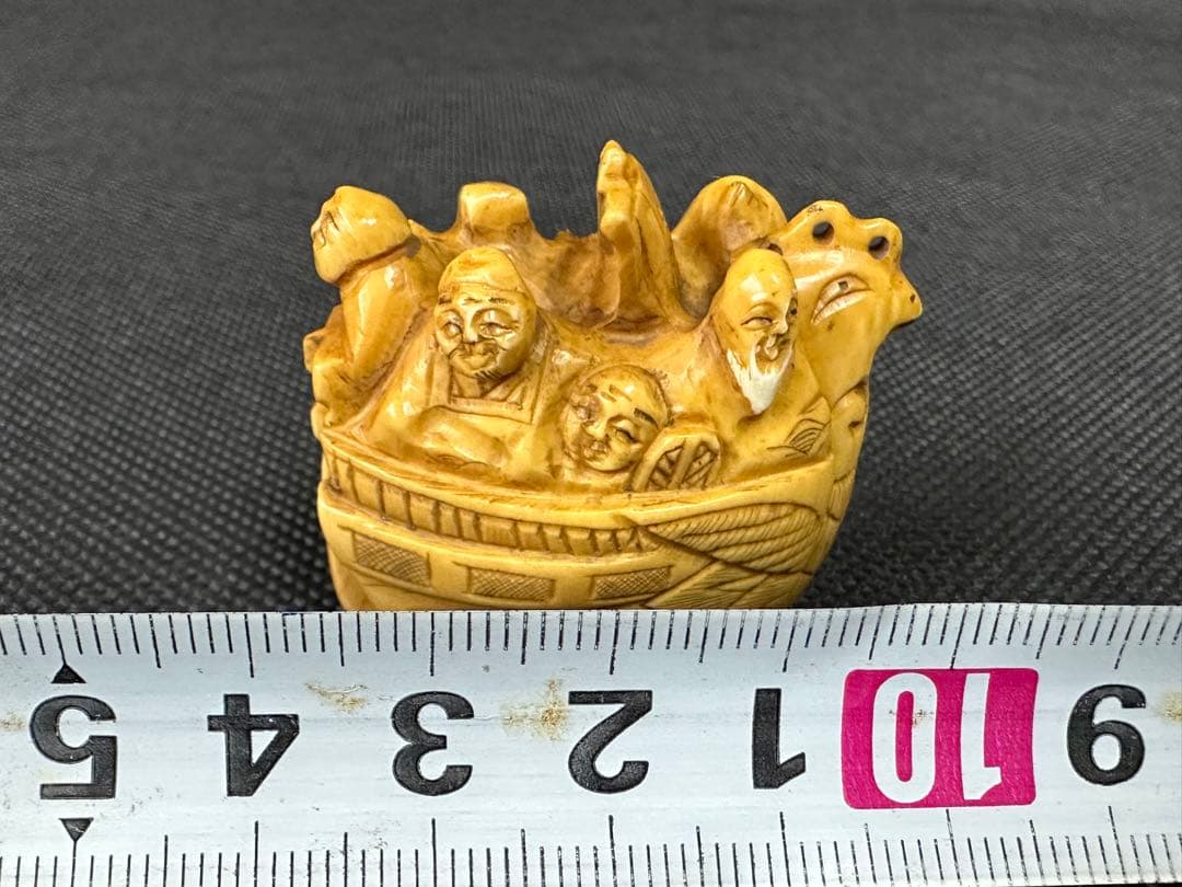 根付　宝船　七福神　アンティーク　歌舞伎　面変能人形根付　　象牙調　彫刻