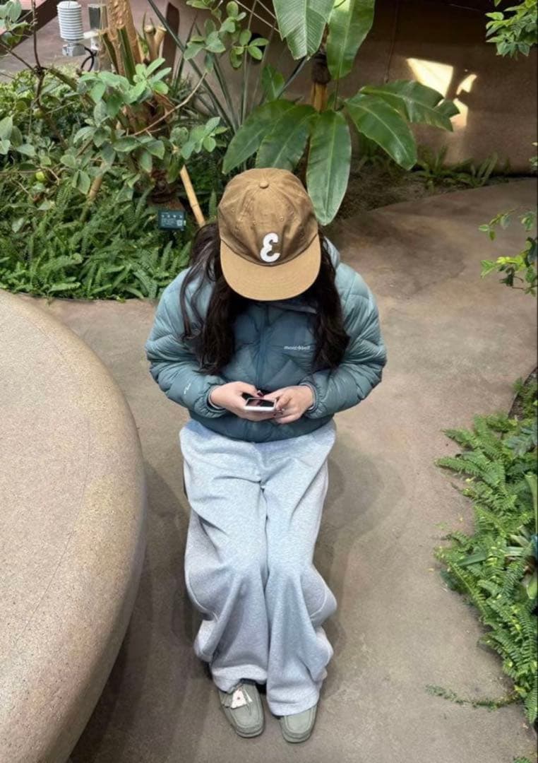 さ*な様 montbell 水色 ネージュダウン レディースL 袋付き