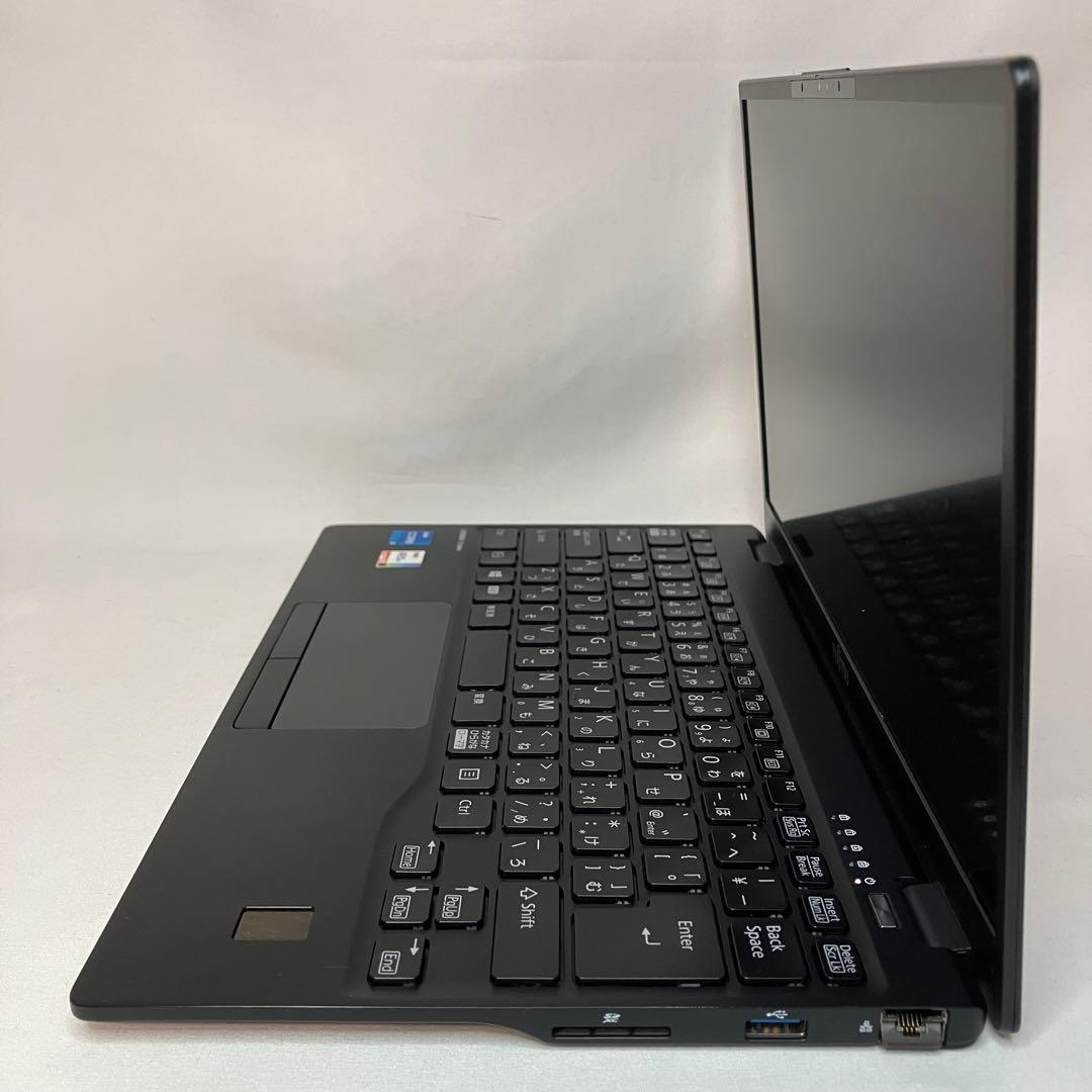 準美品 LIFEBOOK U9311 11世代 i5 8GB フルHD オフィス