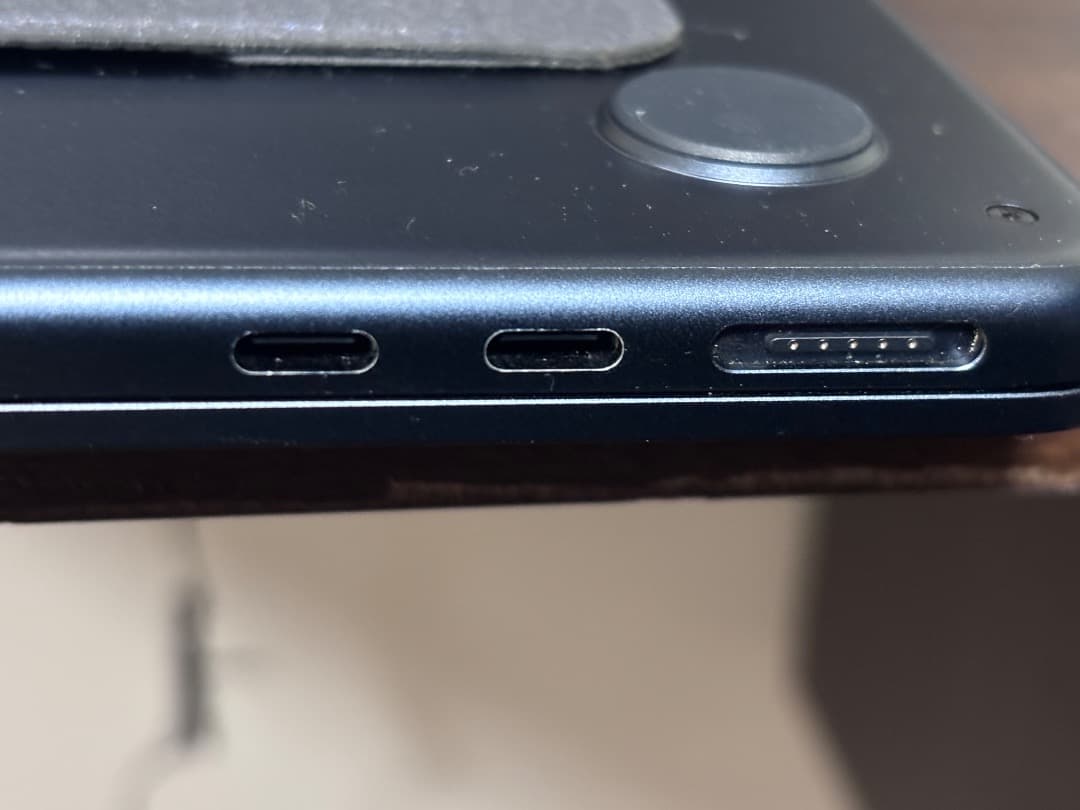 【美品箱付】MacBookAir M2 13インチ 8GB256GBミッドナイト