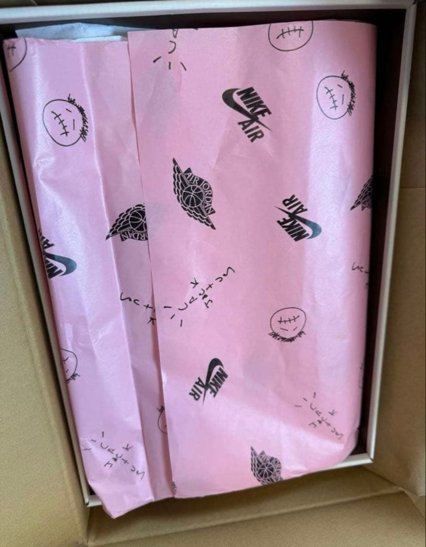 カ*レ様 travis aj1 nike canary カナリー　エアジョーダン