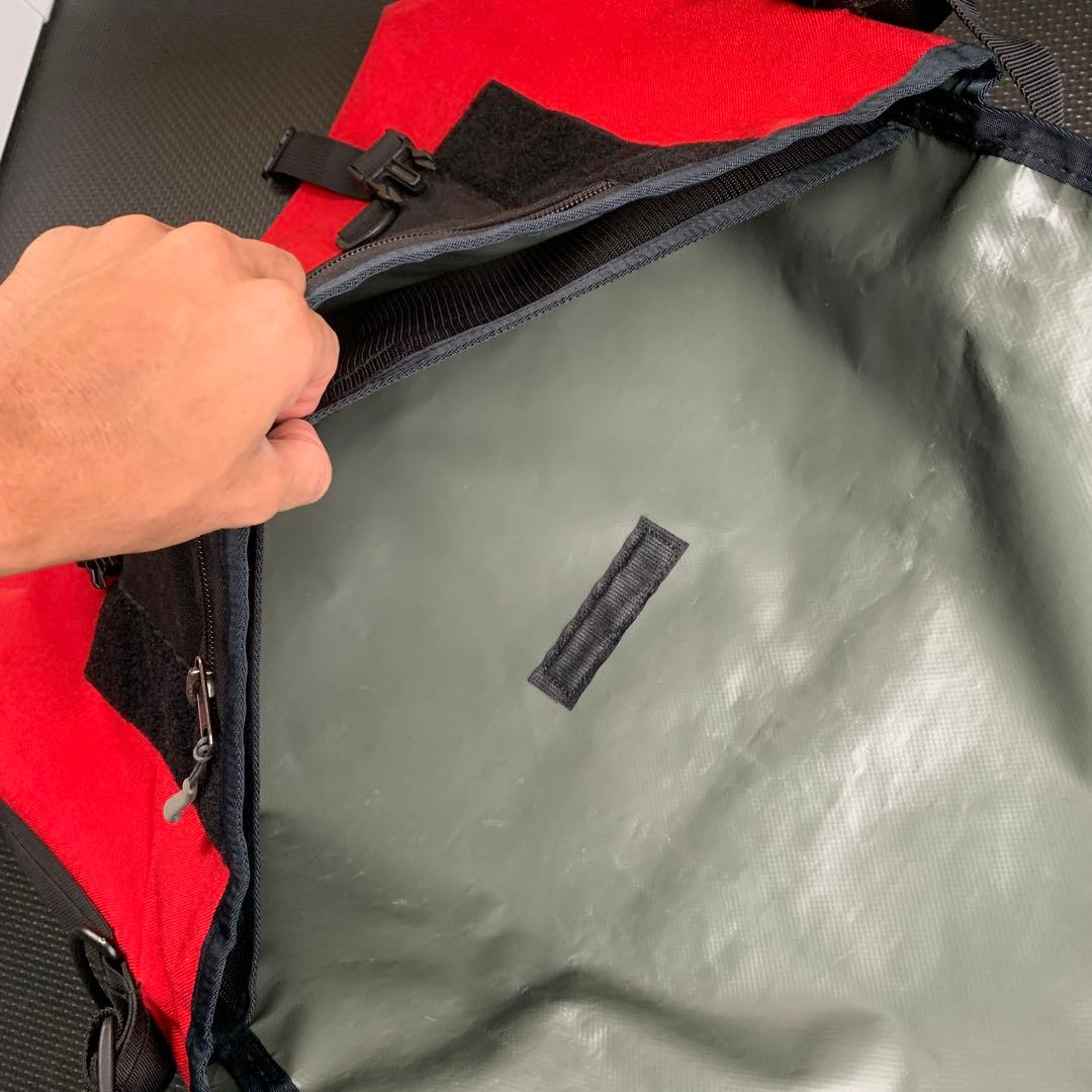 PAC DESIGNS パックデザイン メッセンジャーバッグ カナダ製