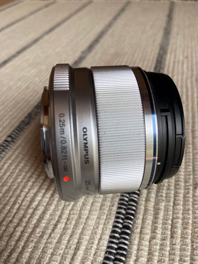 レンズ(ズーム) OLYMPUS M.ZUIKO DIGITAL 25mm f/1.8