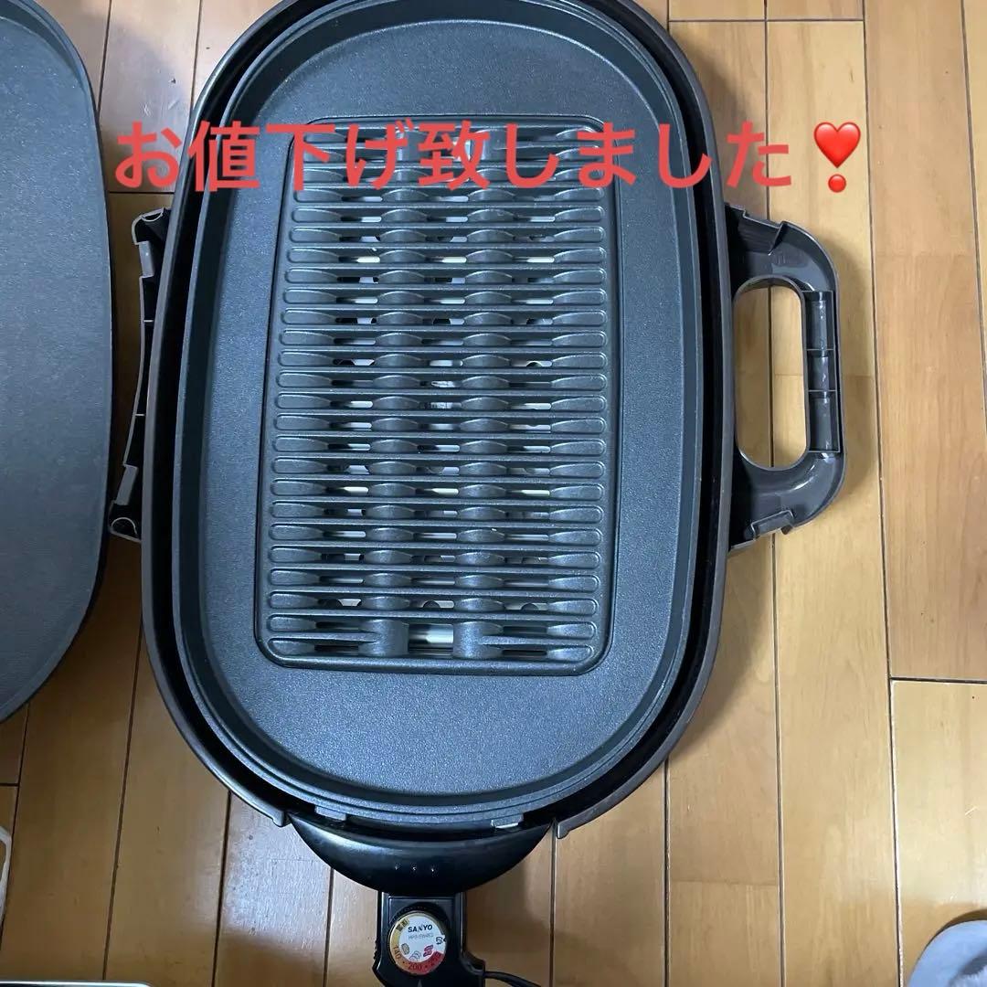美品！ワイドホットプレートSANYOたこ焼き・焼肉・平面・蒸しHPS-SW4E2