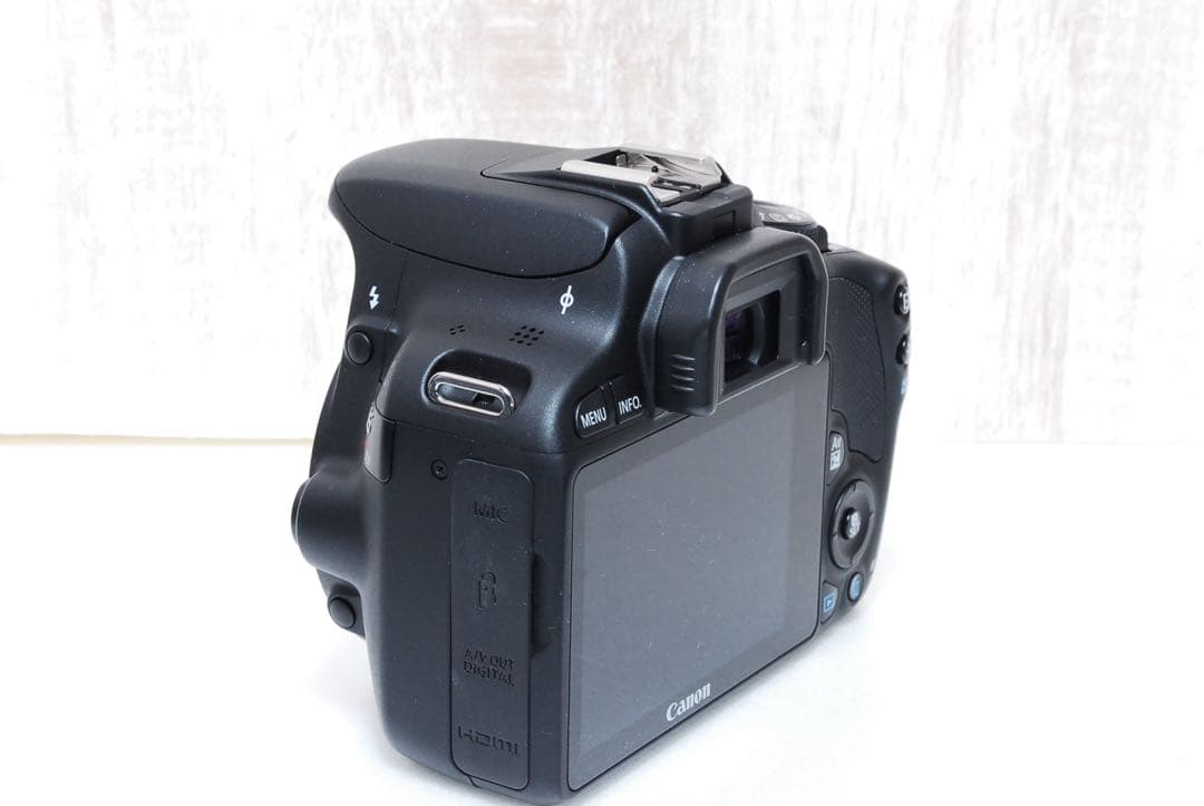 ✨みーみ様　付属品なし　Canon EOS Kiss X7✨