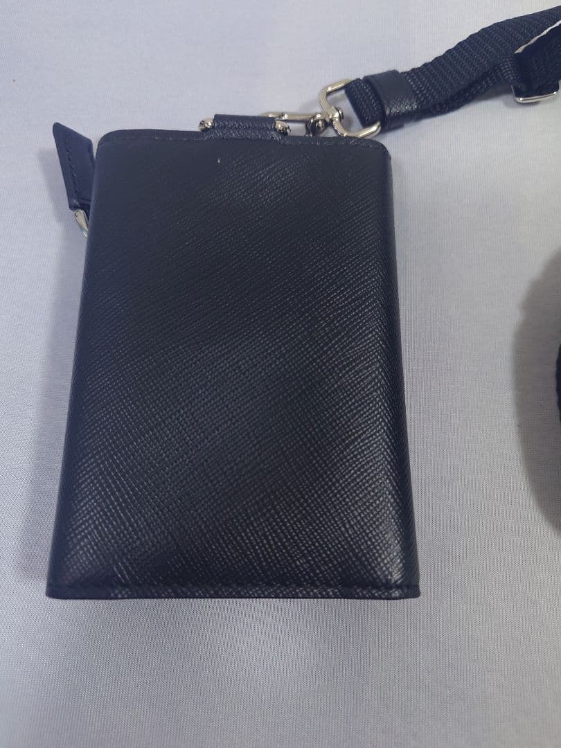 超美品 廃盤品 プラダ ケース カードケース 2MR036 サフィアーノ