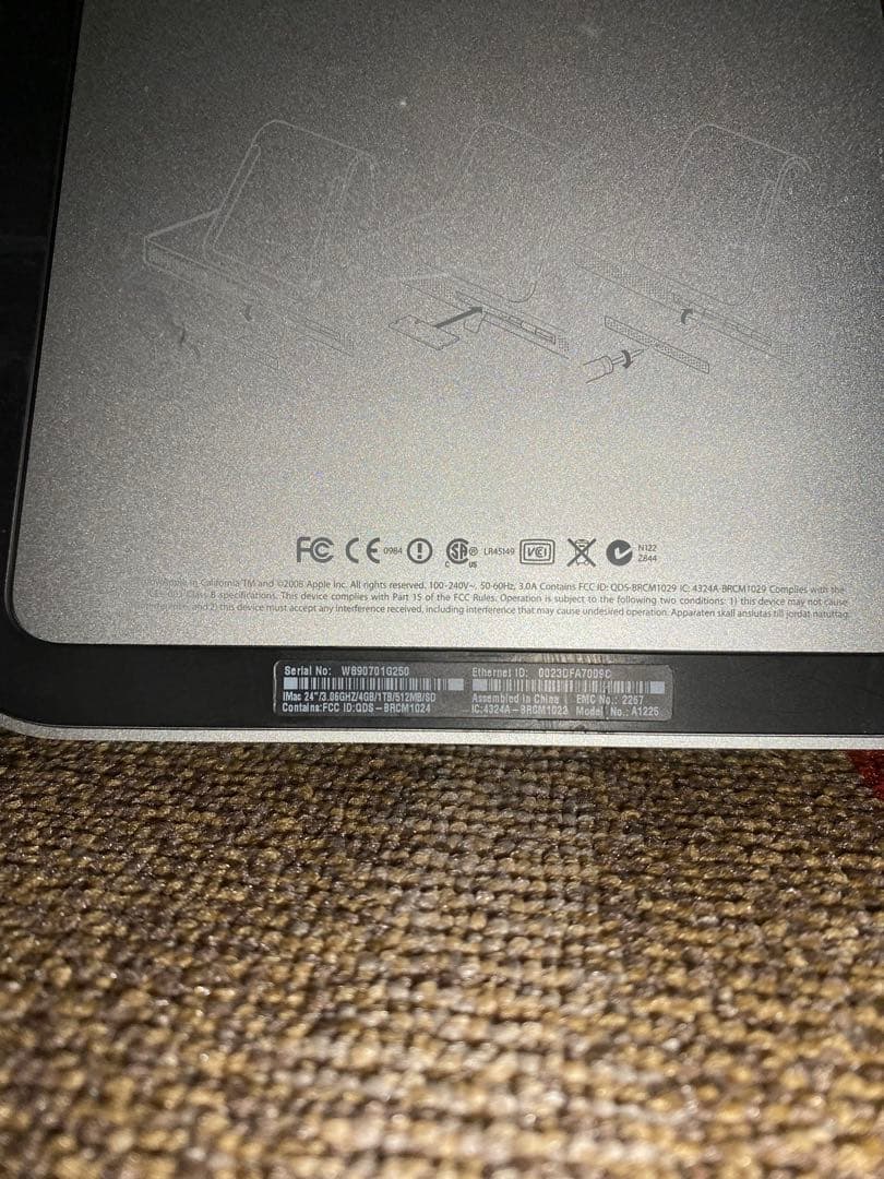 ② iMac 24インチ　Early 2009 ジャンク品