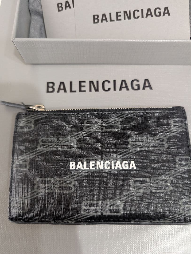 【お値下げ不可】BALENCIAGA ブラックケース