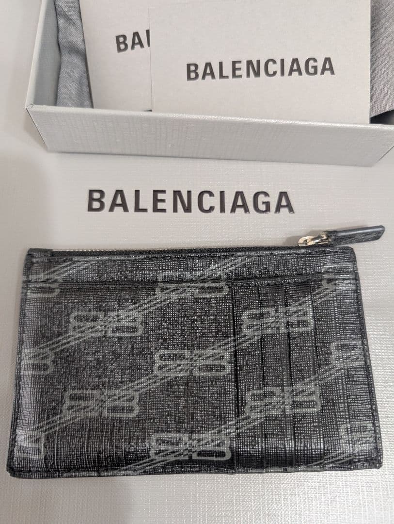 【お値下げ不可】BALENCIAGA ブラックケース