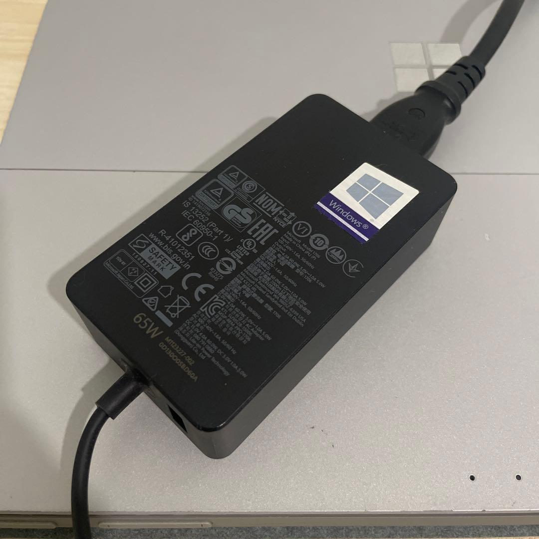 Surface Pro (第 5 世代)