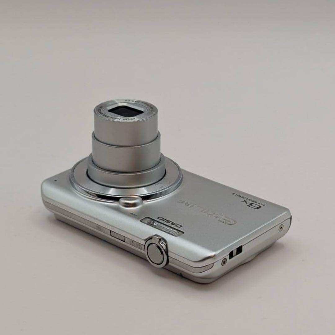 CASIO EXILIM EX-ZS29 シルバー