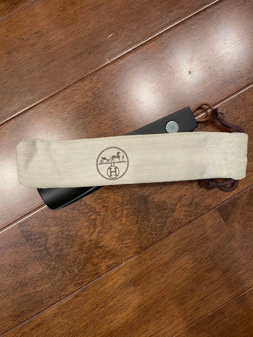 エルメス　シューズホーン 黒 収納袋付き